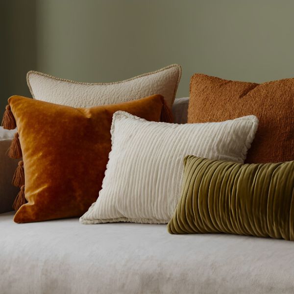 Pillows & Quilts