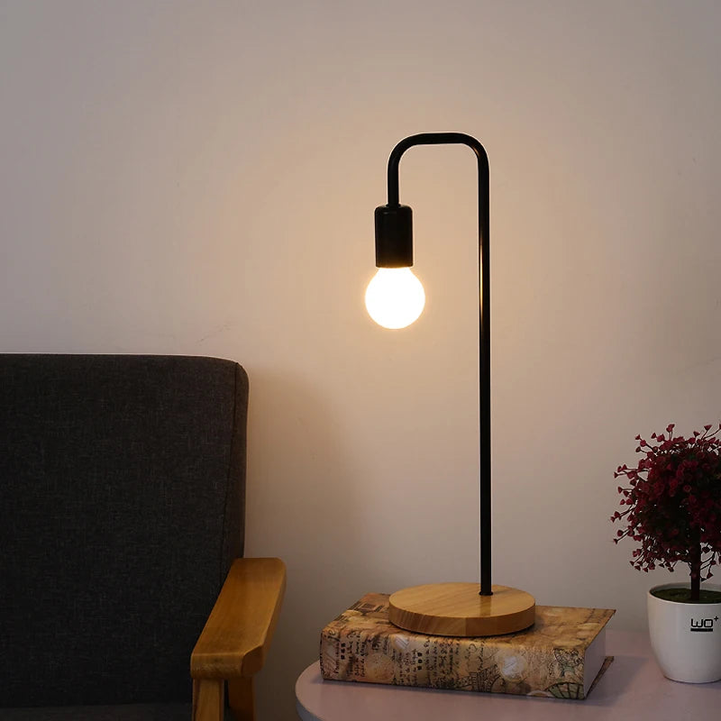 Black & White Loft Vintage Desk Lamp