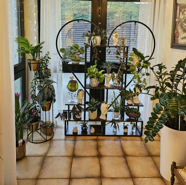 Heart Shape Plant Stand